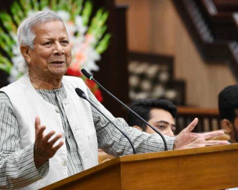 dr. yunus